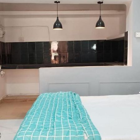 Janki Kunj Varanasi- 3 Room Home 外观 照片